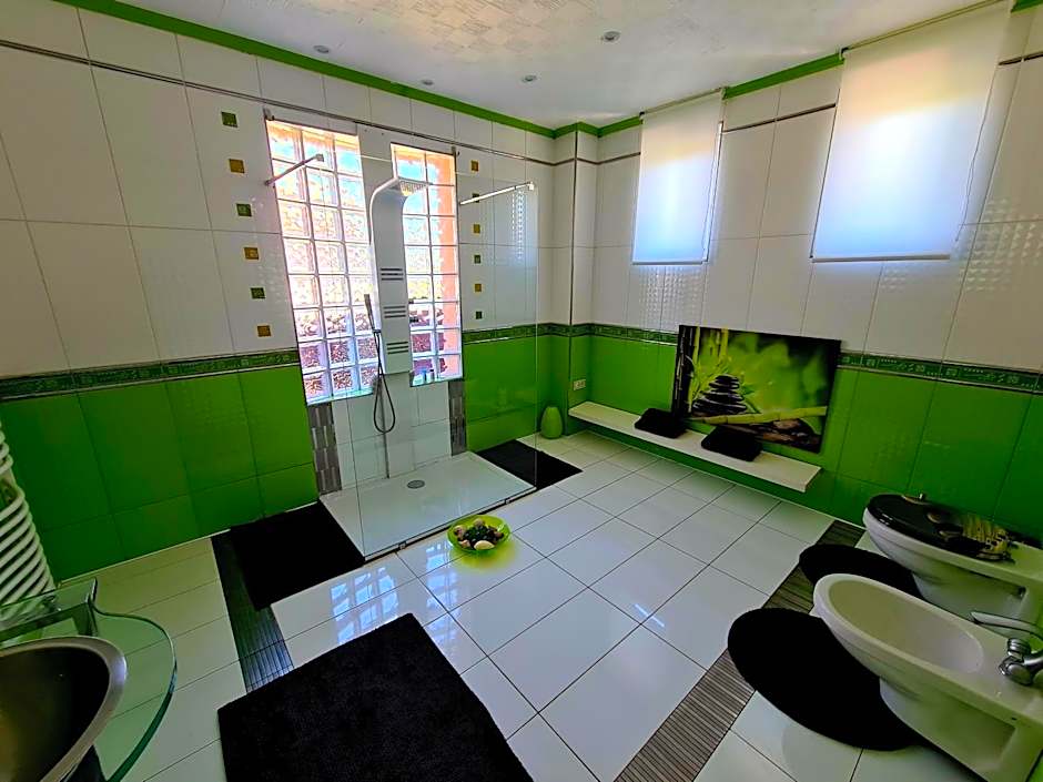 Airport Luxury Apartman 42