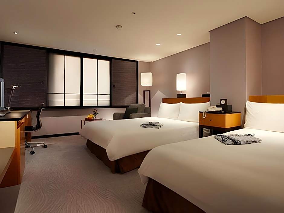 Royal Inn Taipei Nanxi - MRT Zhongshan Station