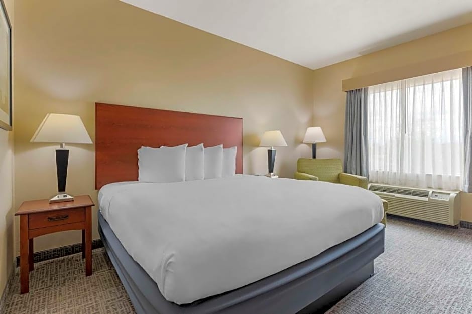Best Western Franklin Town Center Hotel & Suites