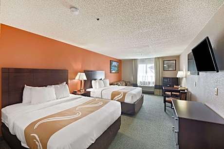 2 Queen Beds Suite Nonsmoking