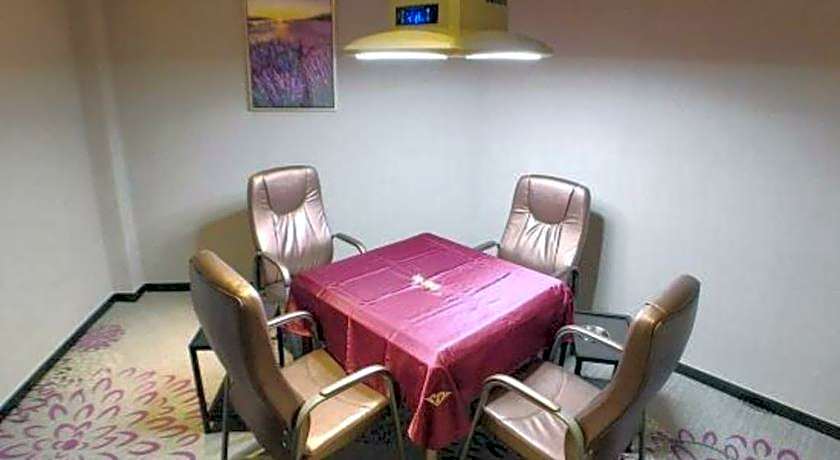 Lavande Hotel Suqian Sihong Zhongyuan Logistics City