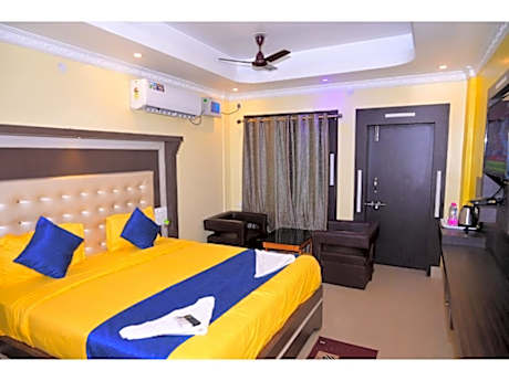 DhamStay Asish Bollywood Sea View Hotel Puri