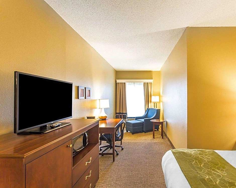 Comfort Suites Cookeville