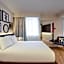 Hampton by Hilton Bath City