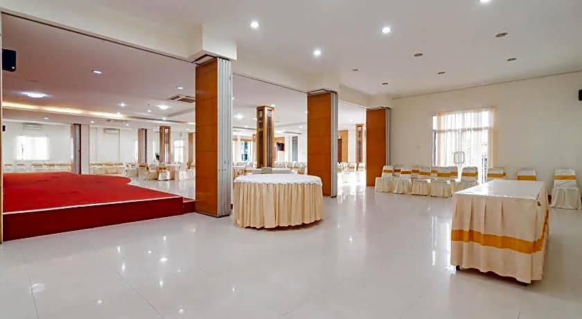 Urbanview Hotel Syariah Dapen Pontianak by RedDoorz