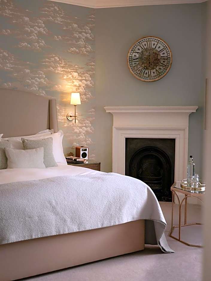 The Queensberry Hotel