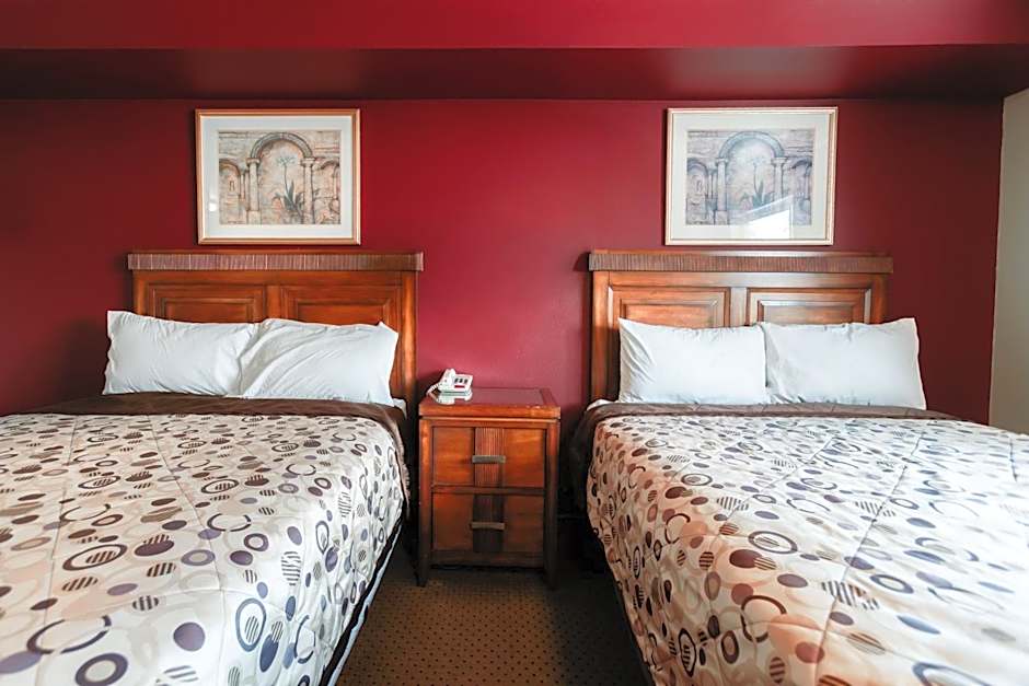 Bay City Inn