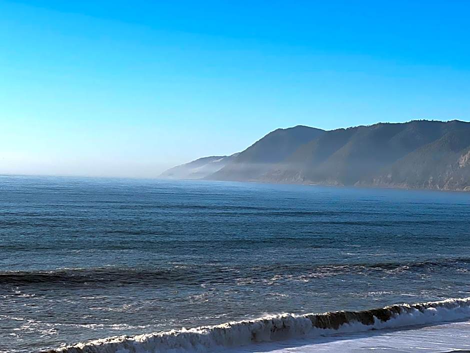 Inn of the Lost Coast