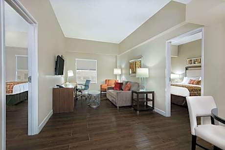 Two Bedroom Suite - Non-Smoking