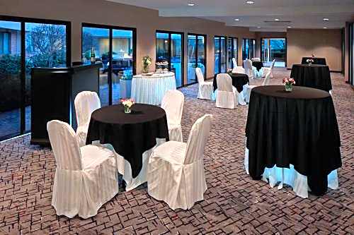 Courtyard by Marriott Hartford Cromwell