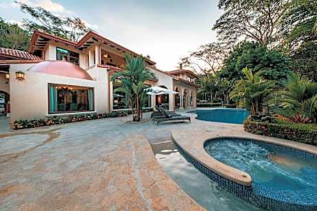 Villa Firenze, Costa Rica. All inclusive luxury