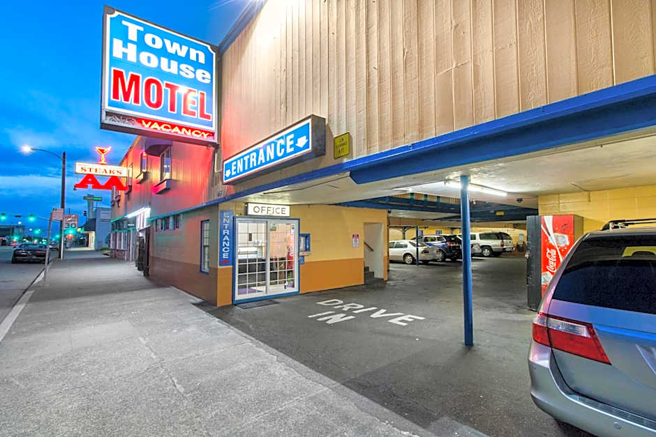 Eureka Town House Motel - Historic Old Town