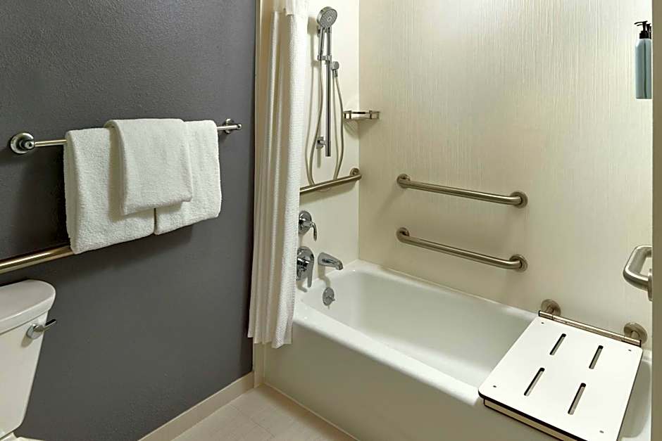 Courtyard by Marriott Tallahassee Capital