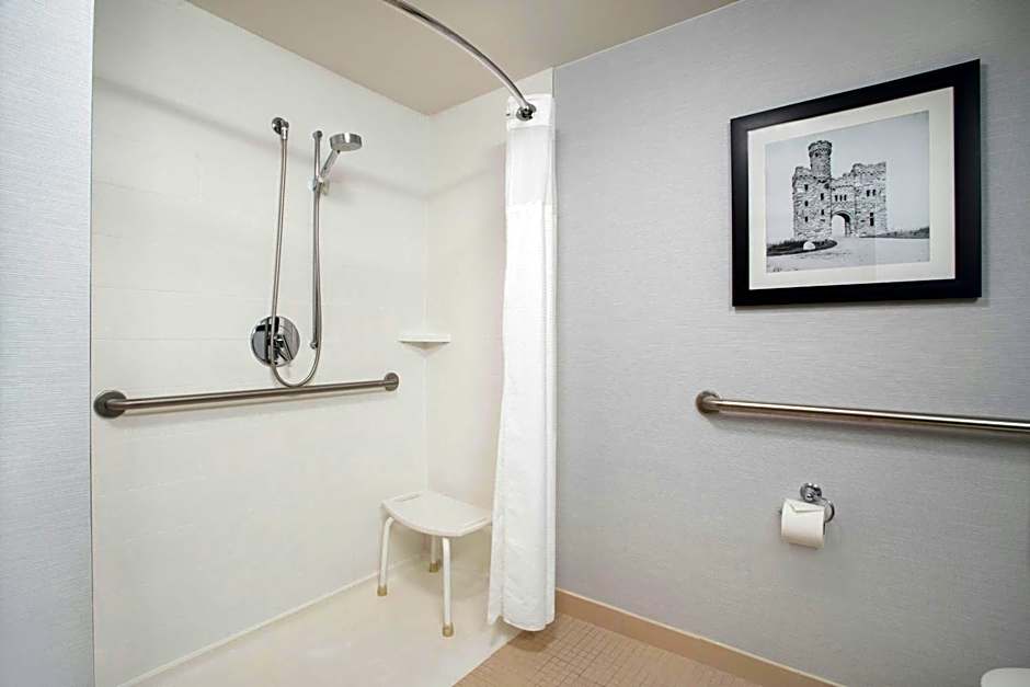 Courtyard by Marriott Worcester