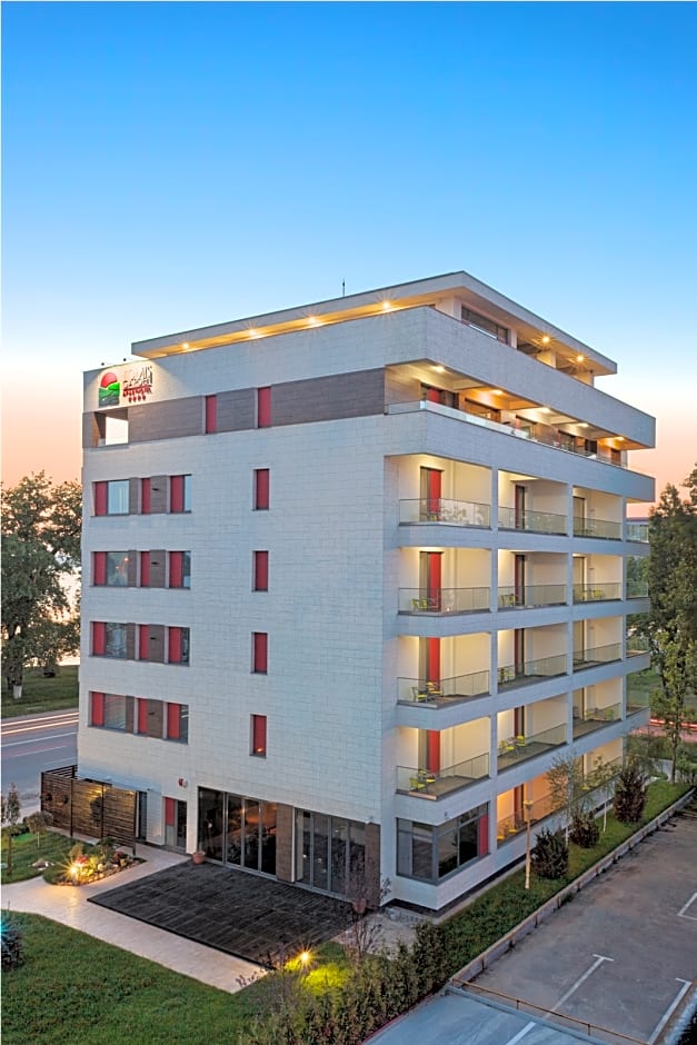 Tomis Garden Aparthotel