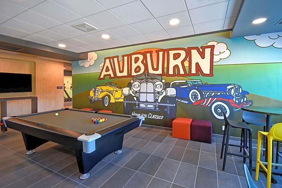Tru by Hilton Auburn, IN