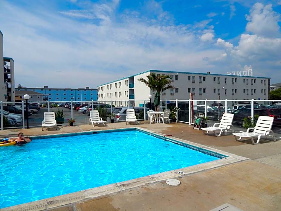 Seabonay Oceanfront Motel