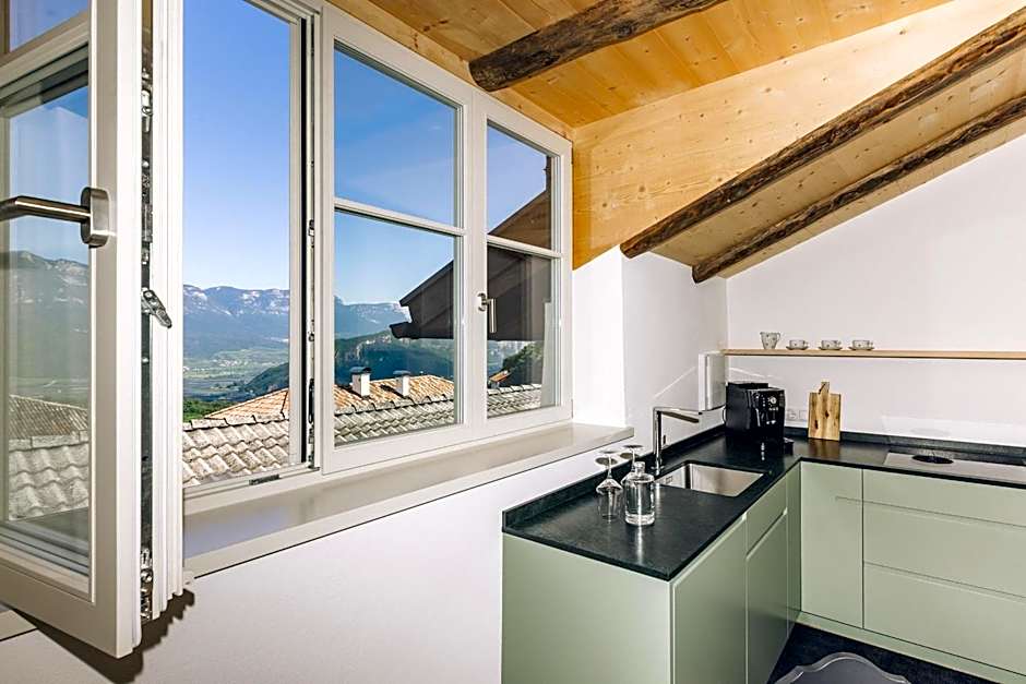 Amplatz 1523 - B&B and Suites