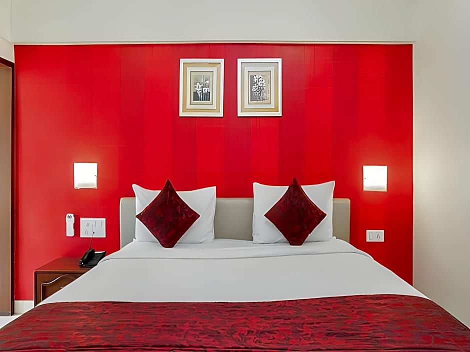 7 Apple Hotel Pimpri Pune