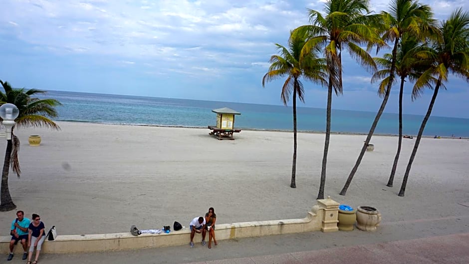 Golden Sand Oceanfront