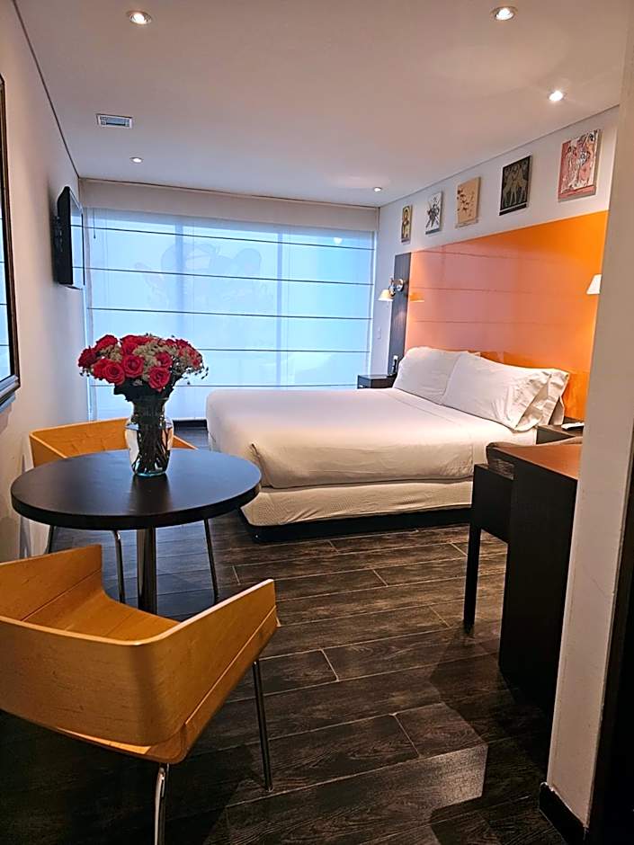 Hotel 104 Art Suites