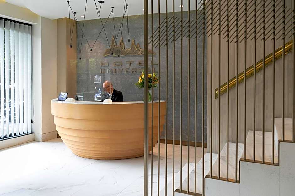 Hotel Universal