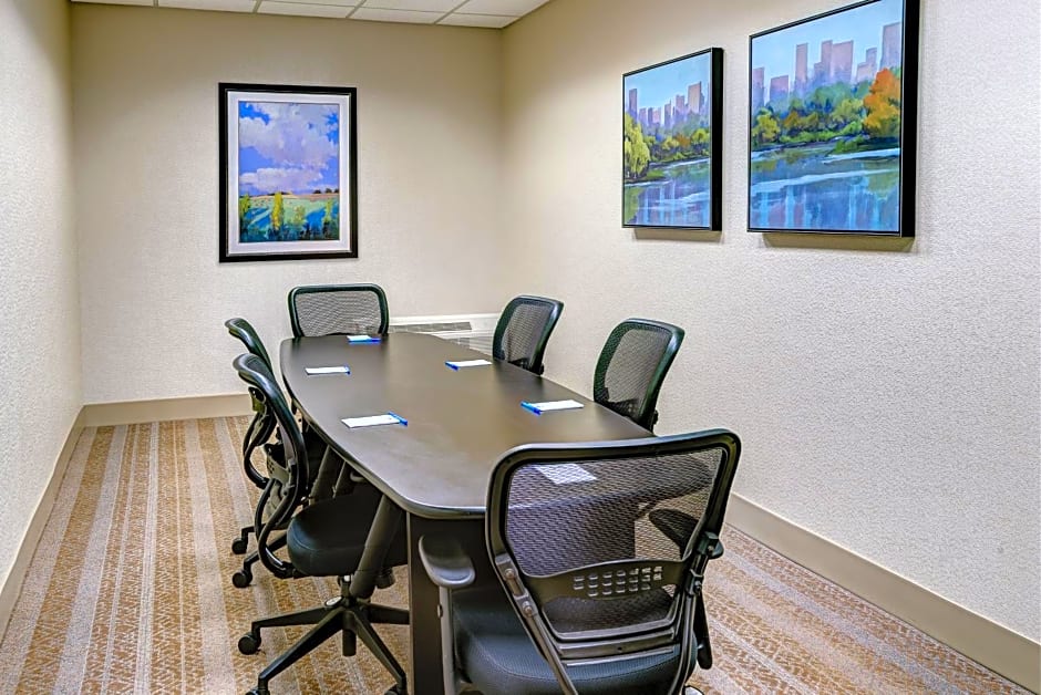 Holiday Inn East Windsor By IHG