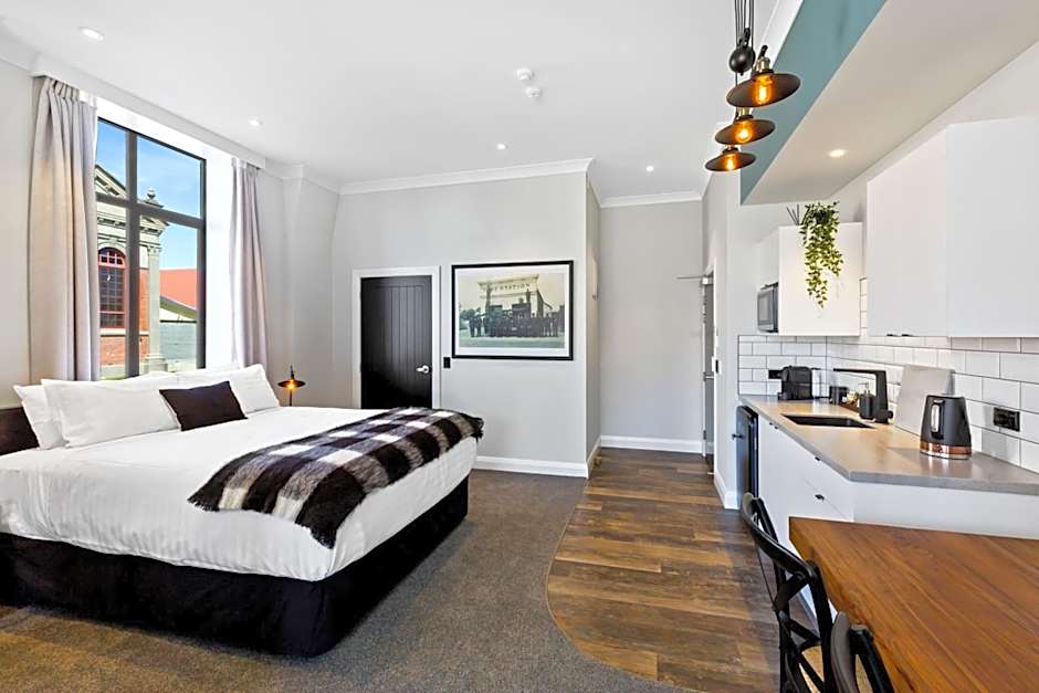 Hokitika Fire Station Boutique Accommodation