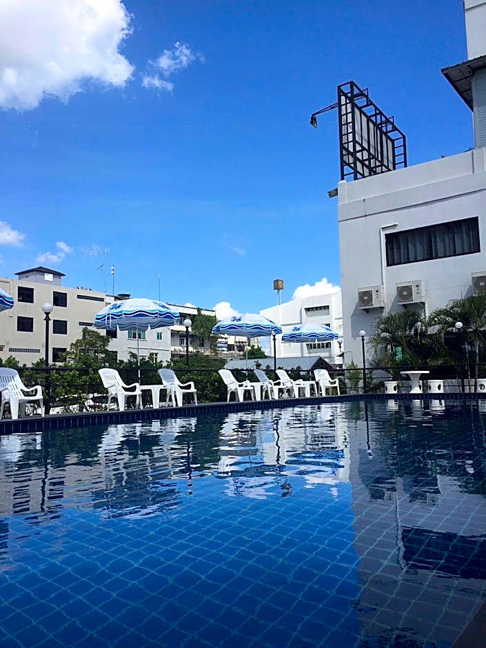 Chada Veranda Hotel