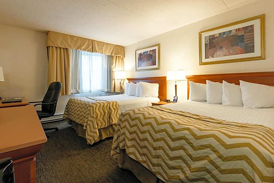 Travelodge by Wyndham Ottawa East