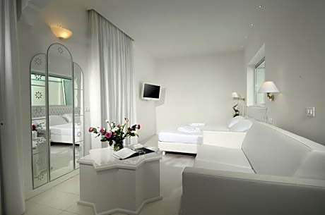 Superior Junior Suite