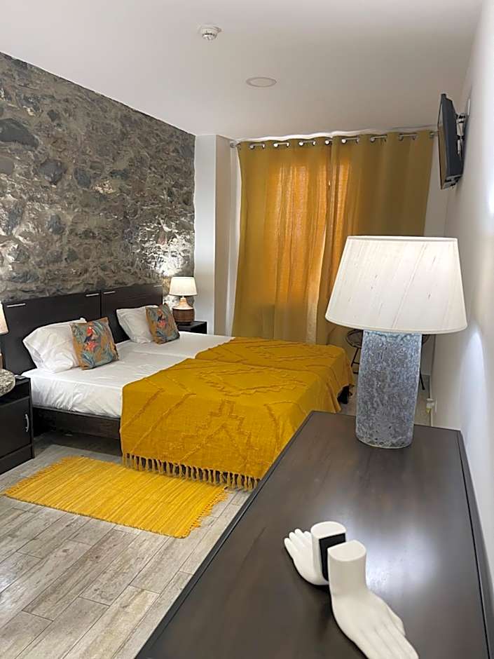 Esmeralda Holidays Apartments