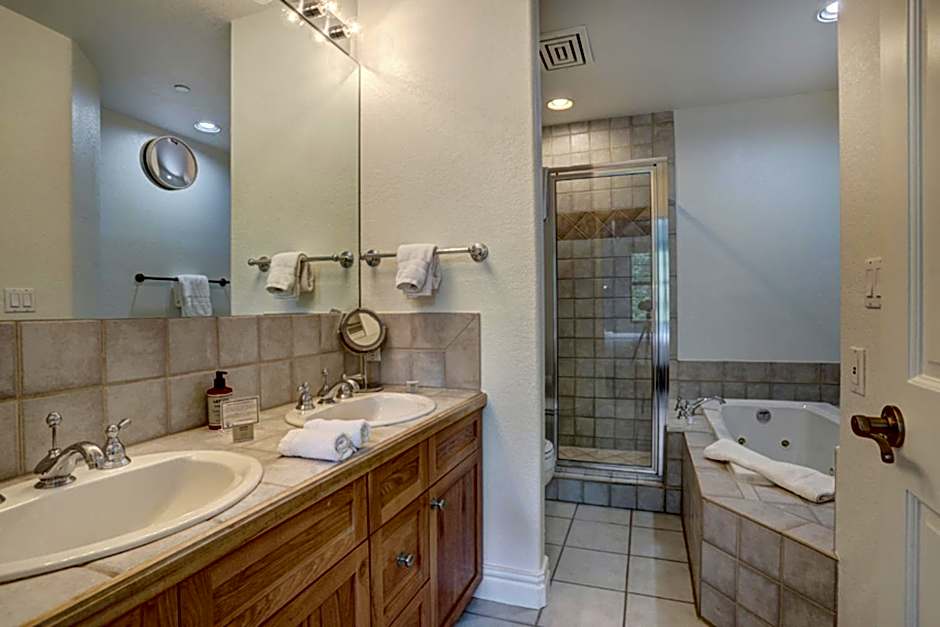 Lodge at Brookside, A Vail Resorts Property