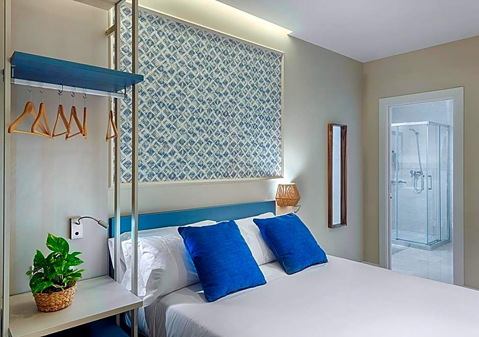 Opera House Valencia B&B