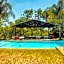 Mela Luxury Game Lodge