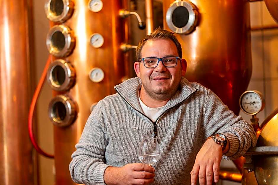 Hotel & Restaurant Zum Ochsen -Ox Distillery