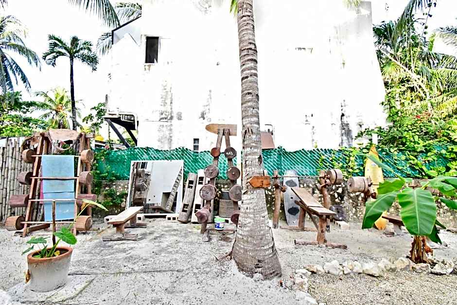 Casa Maria Bonita Hotel & Restaurant El Cuyo by Spot Rentals