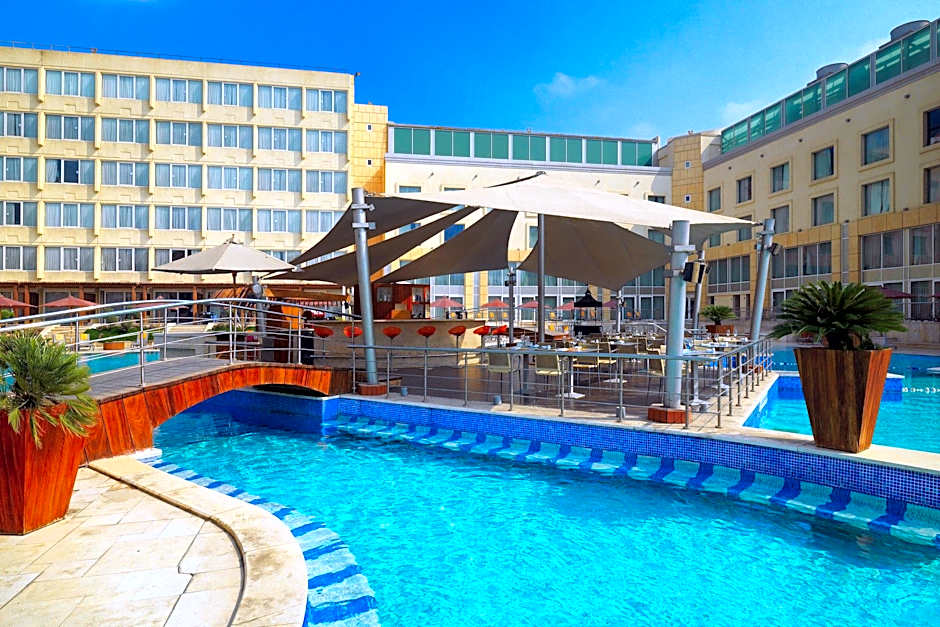 Le Meridien Pyramids Hotel & Spa