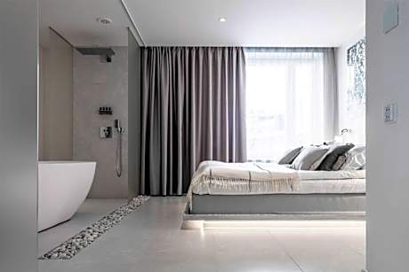 The Ice - Premium Deluxe Apartment