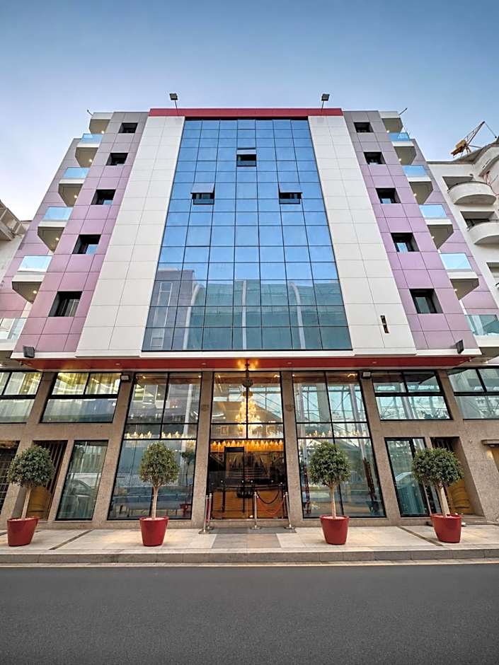 Majliss Hotel Downtown