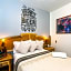 Mala Vecindad Beer Hotel