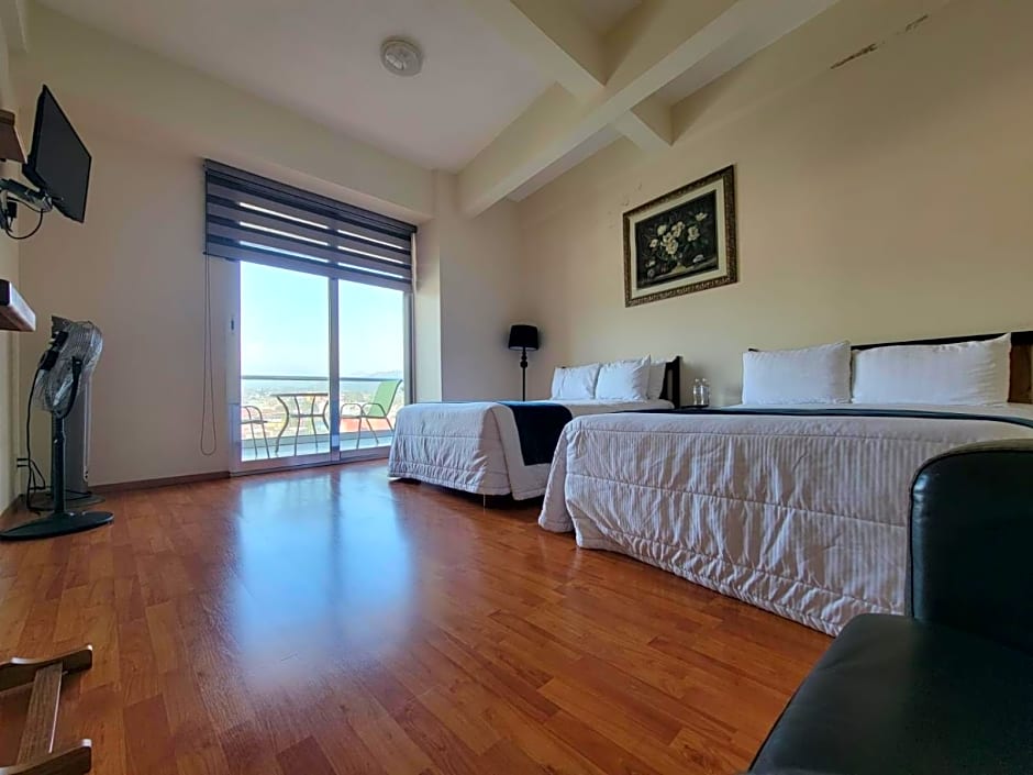 HOTEL TRUEBA