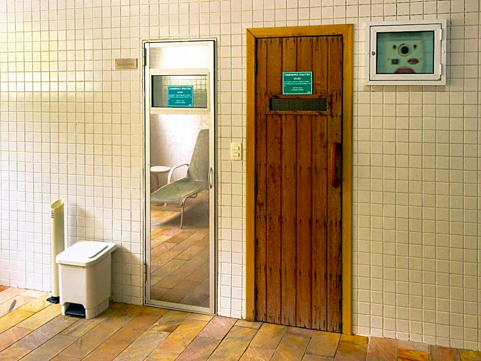 Apto Praia Grande (250m) - Condomínio Jequitibá PISCINA AQUECIDA SALÃO DE JOGOS