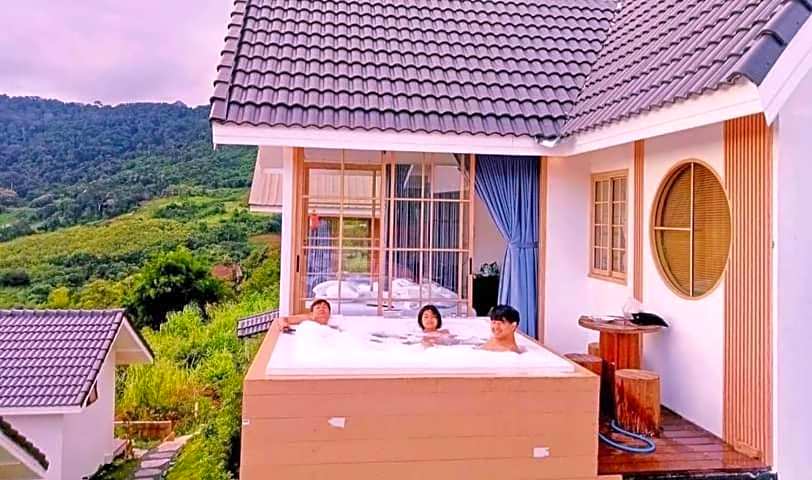 Sirine​ Onsen​ รีสอร์ทออนเซนวิวทะเลหมอก