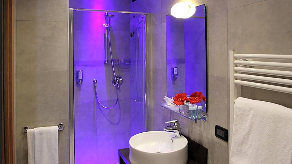 Elite Hotel & Spa