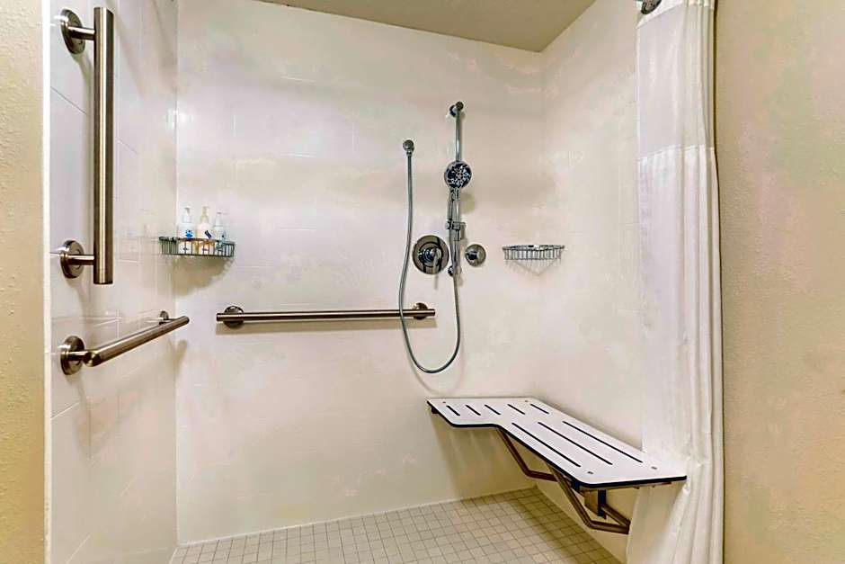 Sonesta Select San Francisco Airport Oyster Point Waterfront