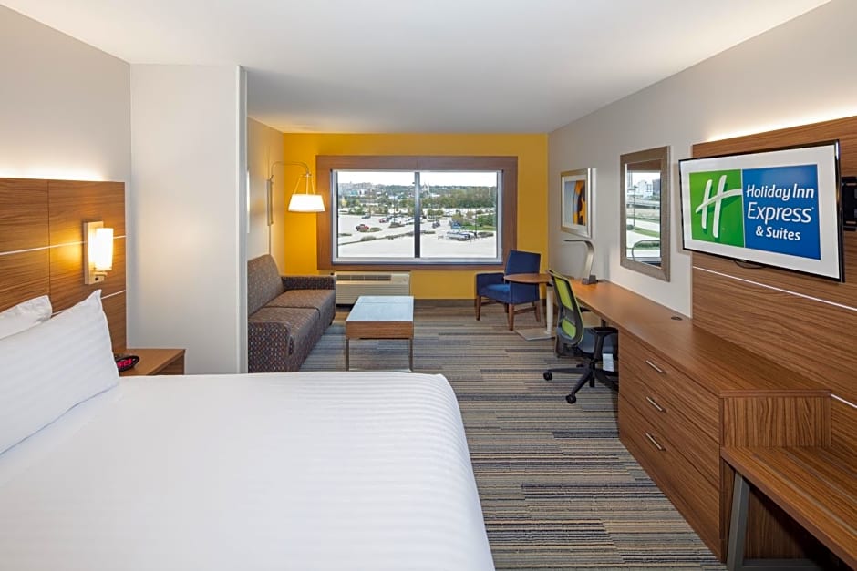 Holiday Inn Express & Suites East Peoria - Riverfront