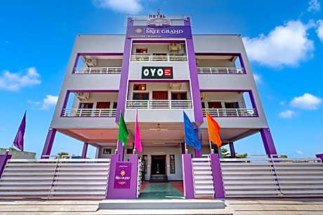 HOTEL O SREE GRAND