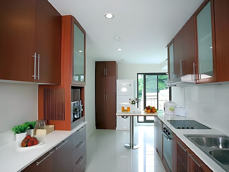 Thomson Residence Hotel