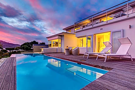 Amanzi Island Boutique Hotel